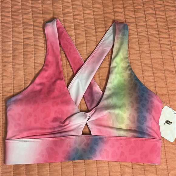 NWT Fabletics Oasis Twist Sports Bra Ombre Leopard Small - Picture 2 of 7